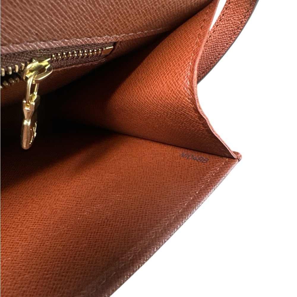 ❤️❤️sold❤️❤️Louis Vuitton Vintage Monogram Crossbody Bag with Tan Strap - Picture 8 of 8